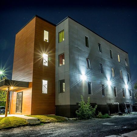 מפלי הניאגרה Clifton Hill Condos 3B מראה חיצוני תמונה